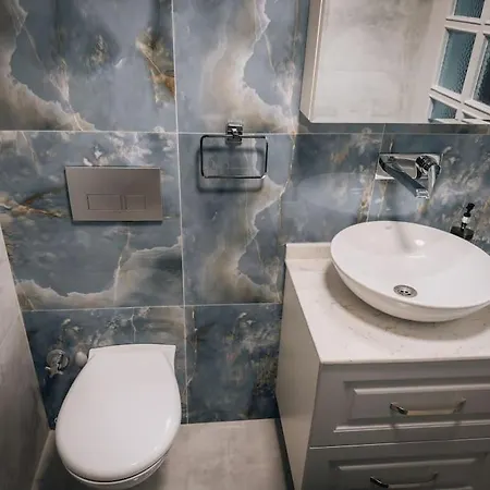شقة Cozy, Spacious, Location In Besiktas اسطنبول